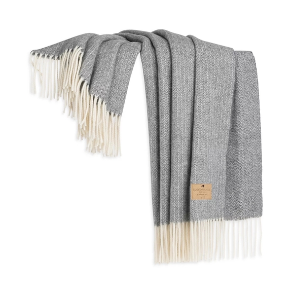 Lands Downunder Black and White Herringbone Throw - Picture 6 of 9